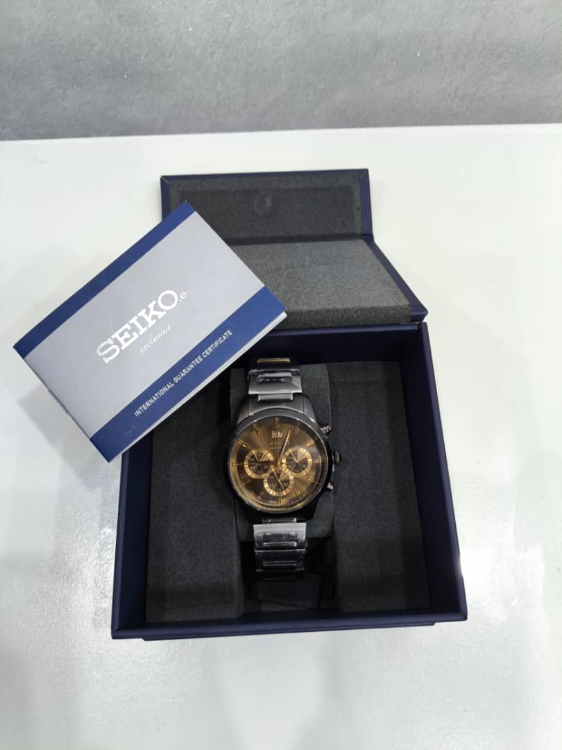 ساعت مردانه کرنوگراف سیکو 